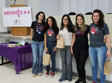 Palestra Mulheres na Computação, Mulheres e o Mercado da Computação: Desafios e Iniciativas ministrada na UFV